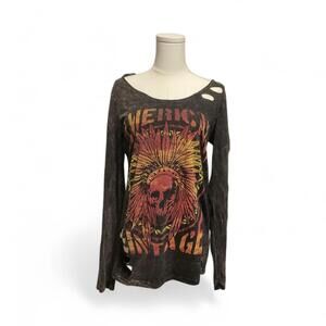 Daytrip Women’s Large Distressed Graphic Top Long Sleeve Skull Headdress Vintage
